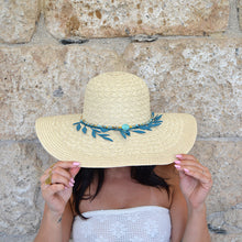 🌊 Sombrero “Brisa Marina” – Frescura, luz y detalles únicos